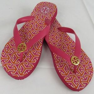 EUC Tory Burch flip flops size 6